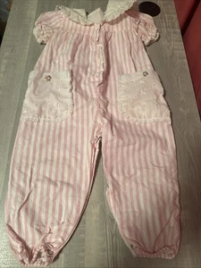 Rosa Vintage Baby Strampler, gestreift Spitze Ösen Druckknopf Beine 70’s 80’s 24 Monate - Bild 1 von 9