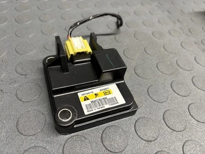 2010 Hummer H3 H3T 20842671 Roll Over Sensor with plug and wiring pigtail - Image 1 of 4