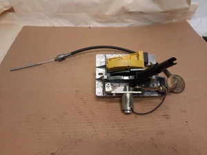 BMW E36 318i 323i 328i Z3 OEM Automatic Transmission Shifter Assembly C2 - Picture 1 of 5