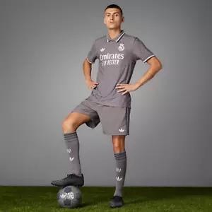 Adidas Real Madrid Authentic Third Trikot 24/25 Herren Größe M (IY1761) - Bild 1 von 8