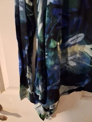 Simply Vera Petites Multi-Color Crew Top Size PM - Image 1 of 3