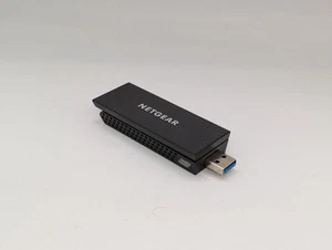TYLKO KLUCZ SPRZĘTOWY/NETGEAR Nighthawk A8000 WiFi 6E 6 USB 3.0 trójpasmowy adapter AXE3000 - Zdjęcie 1 z 8