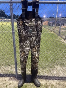 Ducks Unlimited Mad Dog Gear chest waders 400g Thinsulate, Size 9 Rubber Boots - Picture 1 of 11