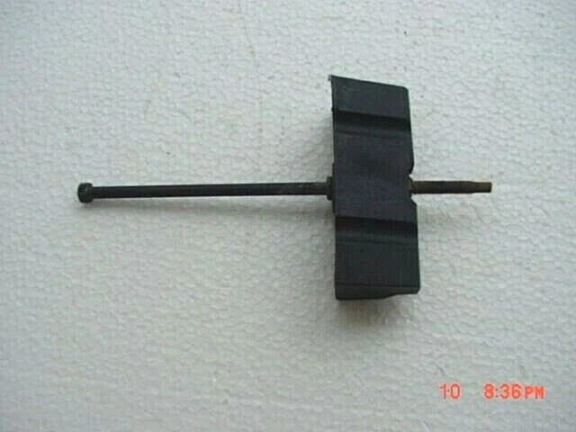 03-11 福特 Crown Victoria Grand Marquis Town 汽车电池固定支架 原始设备制造商 — 第 1/1 张图片