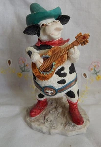 HOME ON THE RANGE RUSS COW WITH GUITAR 4 3/4" - Picture 1 of 5