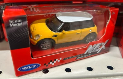 MINI COOPER S Gialla 1/43 WELLY NEX automodello modellino METALLO DIE CAST - Immagine 1 di 3