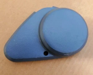 1986 1987 1988 1989 1990 1991 1992 FORD Ranger FRONT RIGHT SEAT HINGE COVER BLUE - Picture 1 of 3