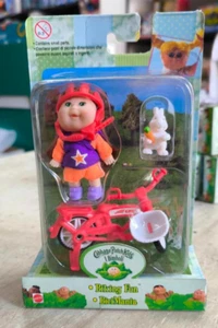 CABBAGE PATCH KIDS I BIMBOLI BIKING FUN BICI MANIA - Foto 1 di 1