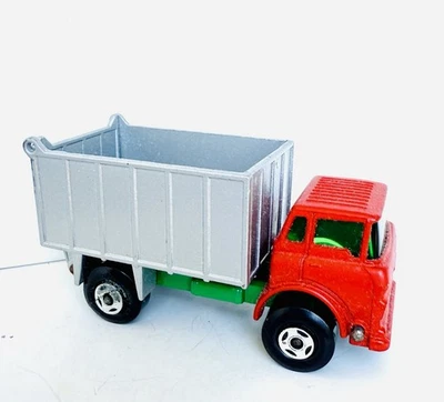 1970 Matchbox Series No 26 G.M.C. Tipper Truck Lesney Truck Rare 4 Spoke Wheels - Image 1 of 4