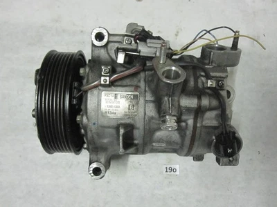 Compresor de aire acondicionado Infiniti Q50 2014-2015 3,7 L número de pieza: 92600 4 GB0A Foto 1 de 4