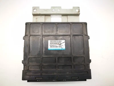 MITSUBISHI LANCER VI CJ-CP Engine Control Unit MR988327 2.0 2002 4043709 - Image 1 of 3