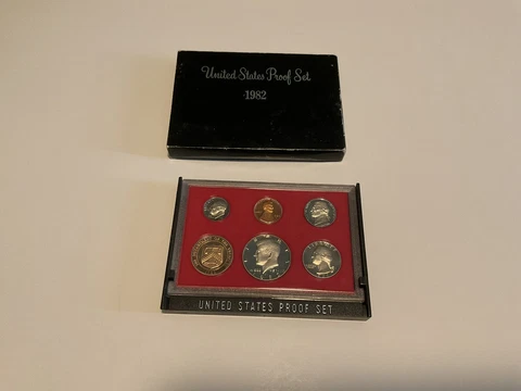 1982-S Proof Set United States US Mint Original Government Packaging Box Cover