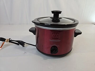 Toastmaster TM-151SCRD 1.5 QT Slow Cooker - Red Preowned  - Image 1 of 4