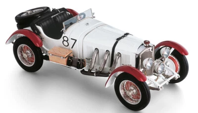 CMC 1:18 Mercedes-Benz SSKL #87 'Der weisse Elefant' Mille Miglia M-055 NEU - Bild 1 von 4
