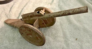 Large Toy Cannon - Picture 1 of 13