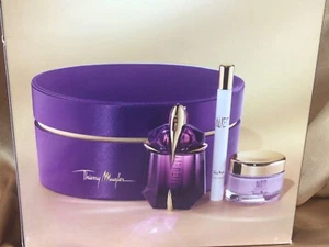 Thierry Mugler Alien 4 Pcs Set Eau De Parfum 30ml.+7ml. Body Cream 1oz + Box NEW - Picture 1 of 3