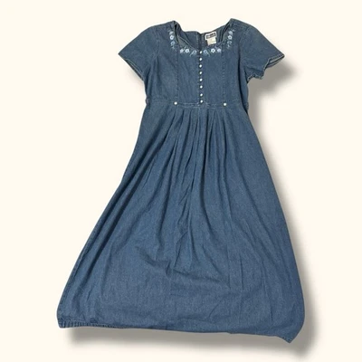 Платье Erika & Co женское джинсовое вышитое макси прерия на молнии размер M синие недостатки - Изображение 1 из 4