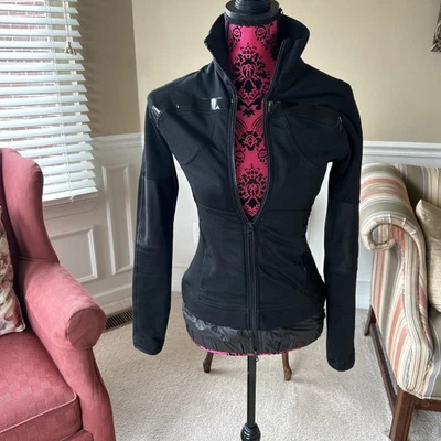 Chaqueta Stella McCartney Adidas Negra Cremallera Frontal Bolsillos Manga Larga XS USADA EN EXCELENTE ESTADO Foto 1 de 4