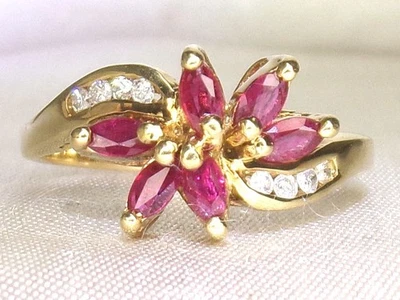 Anillo fino banda de diamantes y rubíes de oro amarillo de 14 k tamaño 7,25 Foto 1 de 4