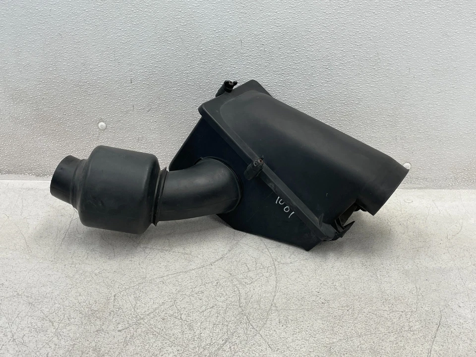 1987-1992 Cadillac Allante Air Intake Inlet Cleaner Filter Box 4.5L 1601 OEM - Image 1 of 4