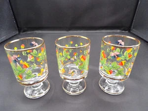 Three Vintage Butterflies Berries Sipping Glasses Cordial Liqueur 3-5/8" 4oz D25 - Picture 1 of 10