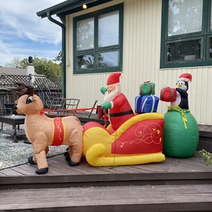 "Trineo inflable de Papá Noel con ciervo decoración de patio de Navidad 106"" de largo 61"" de alto" - Imagen 1 de 10