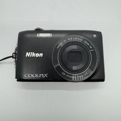 Nikon Coolpix S3300 Compact Digital Camera 16MP **Parts / Repair Lens Error** - Image 1 of 4