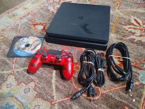 Paquete de consola Sony PlayStation 4 PS4 Slim 1 TB GTA5 probado - Imagen 1 de 5