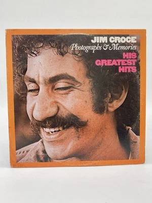 JIM CROCE ФОТОГРАФИИ И ВОСПОМИНАНИЯ ЕГО ЛУЧШИЕ ХИТЫ 12» LP VG + ВИНИЛОВАЯ ПЛАСТИНКА 1974 - Изображение 1 из 4