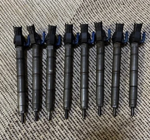 2011-2015 Ford Powerstroke 6.7 Injector Set Of 8 (cores) - Picture 1 of 5