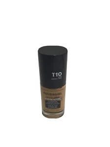 COVERGIRL truBLEND Matte Made Foundation - T10 Golden Amber (1 FL OZ) - Picture 1 of 3