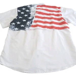 Magellan Men's XL Shirt Lake Fork Americana Flag Relaxed Fit Fish Gear NWOT - Picture 1 of 6