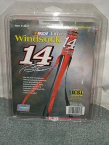 Nuevo Tony Stewart NASCAR RACING ROJO/NEGRO Driver 60" Windsock 6 Streamers - Imagen 1 de 6