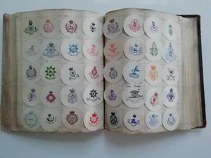 LATE VICTORIAN ARMORIAL CREST & MONOGRAM ALBUM – 1200 + CRESTS - Picture 1 of 24