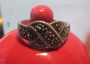 Beautiful 925 Silver Marcasite Bow Style Ladies Dress Ring Size L - Picture 1 of 3