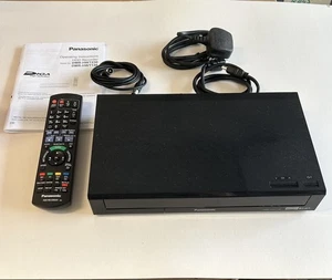 Panasonic DMR-HWT130 Freeview+ HD - Registratore HDD da 500 GB doppio sintonizzatore telecomando e cavi - Foto 1 di 6