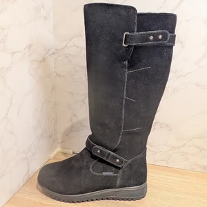 NEW Comfy Moda Canada Leslie Black Suede Waterproof Wool Lined Boots 8M - Picture 1 of 9