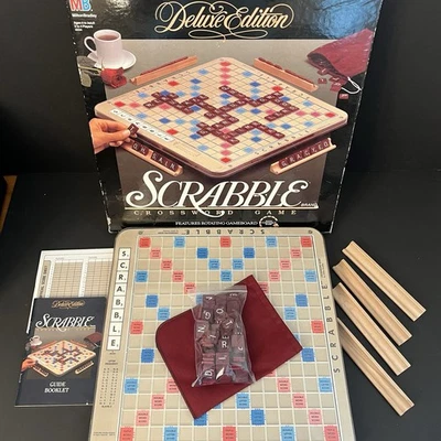 Scrabble Deluxe Edition 1989 Rotating Turntable 100% Complete Mahogany Tiles - Image 1 of 4