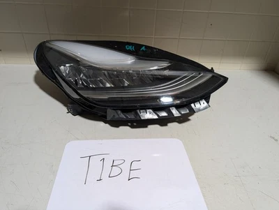 Faro pasajero derecho Tesla modelo 3 2017-2020 LED OEM 1077372-00-L (T1BE) Foto 1 de 4