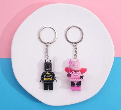 Exclusivo Llavero Lego Hada Rosa Batman Alien Bob Esponja Caliente Lindos Regalos Foto 1 de 4