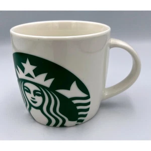 Starbucks Siren Logo Mug 2017 14 oz Large Green Graphic White Ceramic - Bild 1 von 4