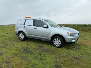 MITSUBISHI OUTLANDER 2.2 DI-D GX4 4WD 4WORK - Picture 1 of 7
