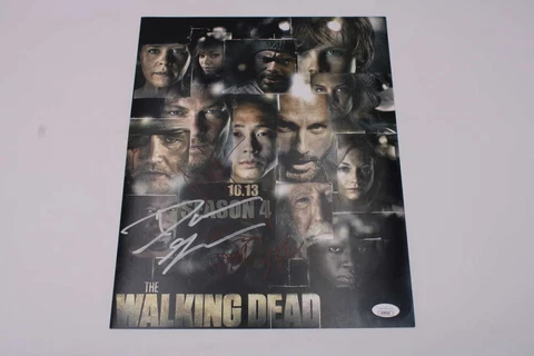 THE WALKING DEAD SEASON 4 CAST SIGNED 11X14 PHOTO AUTOGRAPH JSA COA D1617 Cover