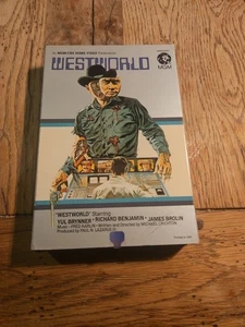 Westworld Betamax Bookcase Cover Beta - Imagen 1 de 6