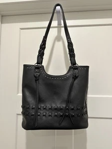 Sam & Hadley Kunstleder schwarz Nieten geflochten Schultertasche gebraucht, in einwandfreiem Zustand - Bild 1 von 8
