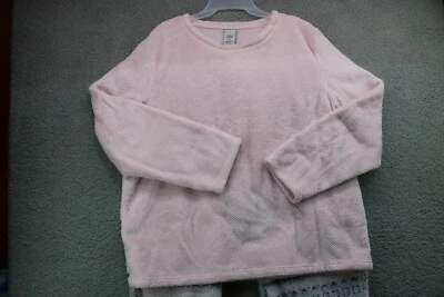 Women's Croft & Barrow Fuzzy Pajamas-100% Poly-Size XL - Image 1 of 4