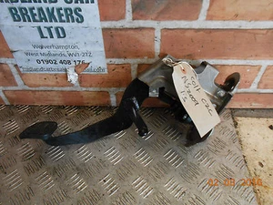 MITSUBISHI COLT CZC 2009 MONTAJE PEDAL EMBRAGUE 1.5 MR955193 - Imagen 1 de 3