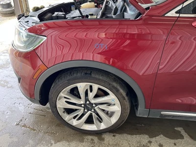 16-18 LINCOLN MKX DRIVER GUARDABARROS DELANTERO IZQUIERDO ROJO RUBÍ RR Foto 1 de 4