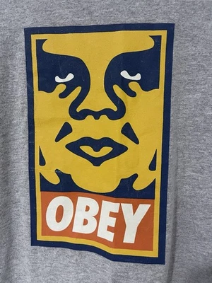 ICON Andre obey giant shepard fairey Vintage Graphic Tshirt Grey Large Y2K Art - Image 1 of 4