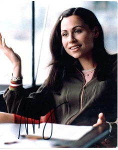 Minnie Driver British Actress JAMES BOND signed 10x8 Col Photo Autographed - Picture 1 of 1
